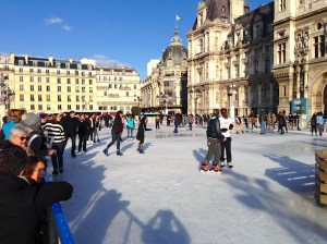 Public skating, Paris-style.